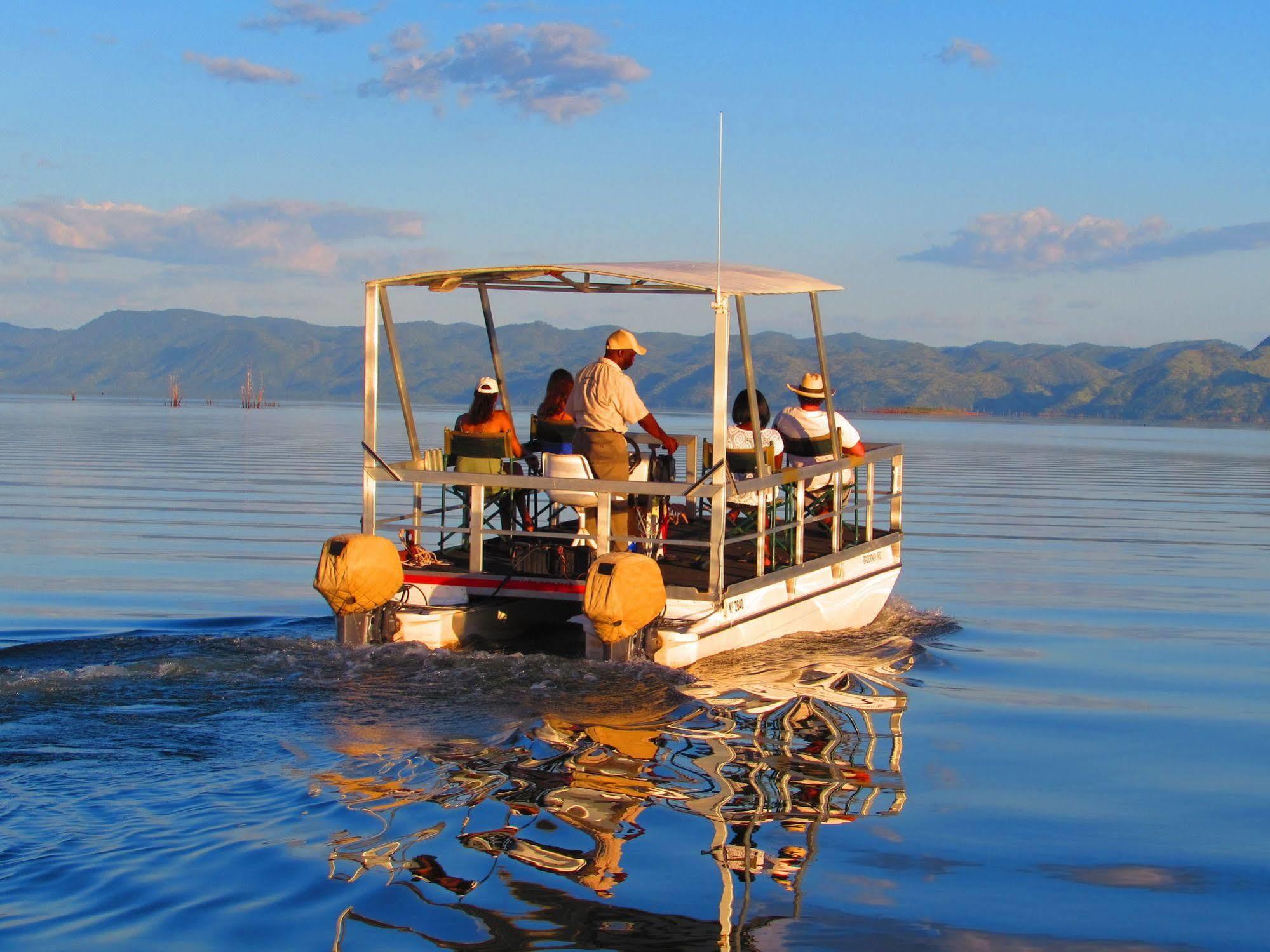 Changa Safari Camp Matusadona National Park Eksteriør billede